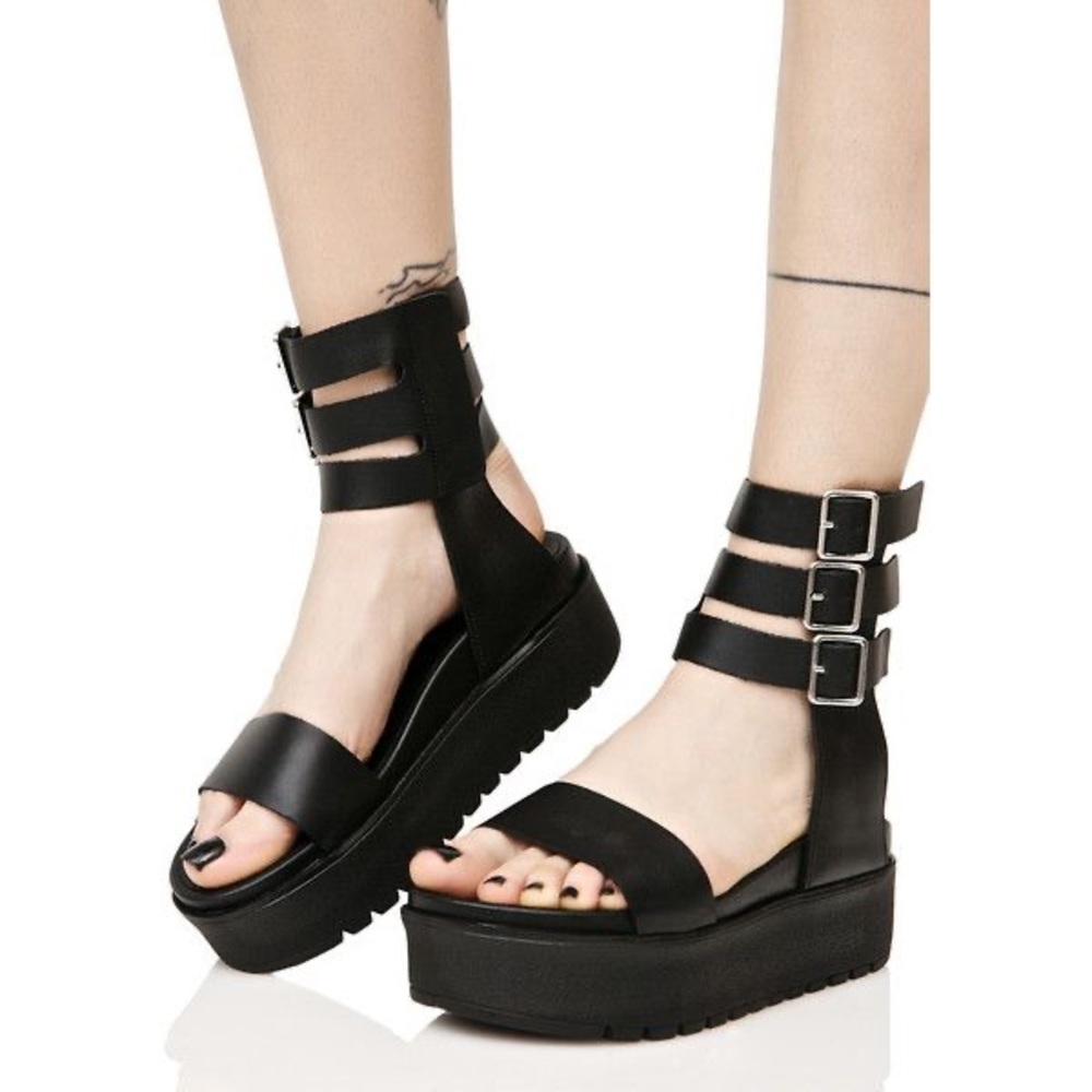Dolls kill Shelly’s London kegan platform strappy goth sandals